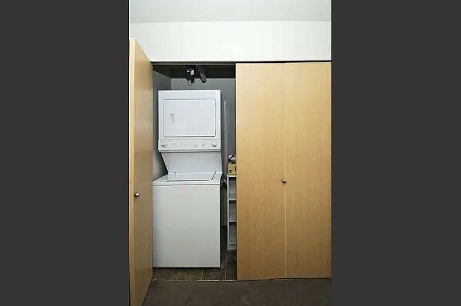 812 5th Ave N #206 — Photo 9