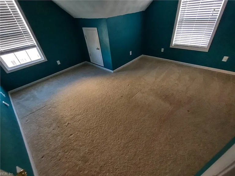 968 Jenkins Dr — Photo 12