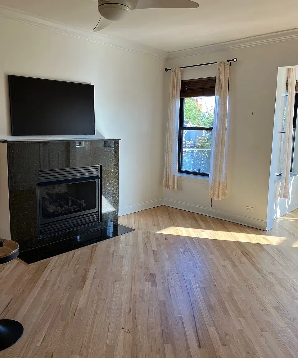 2 bed, 1178 sqft, $2,895 — Photo 2