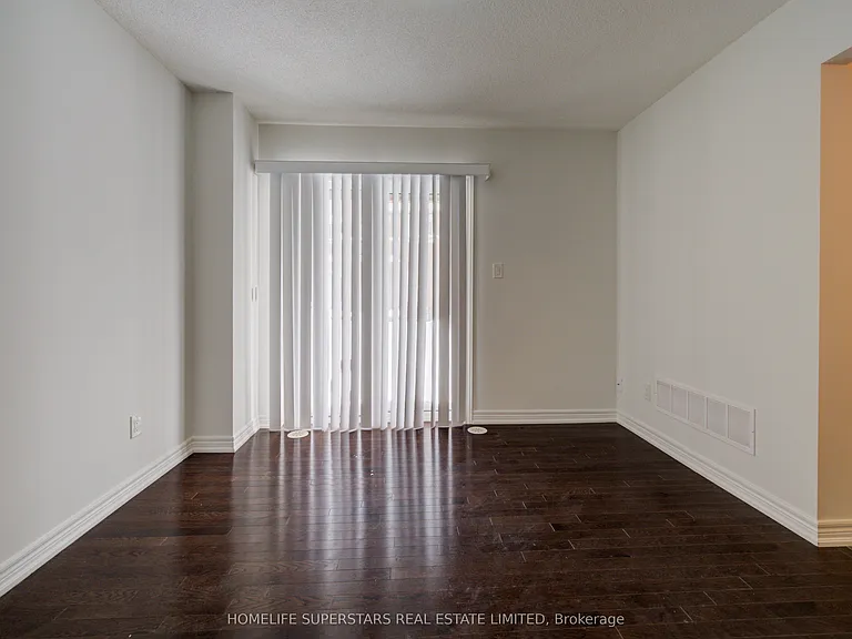 9 Aspen Hills Rd #40 — Photo 5