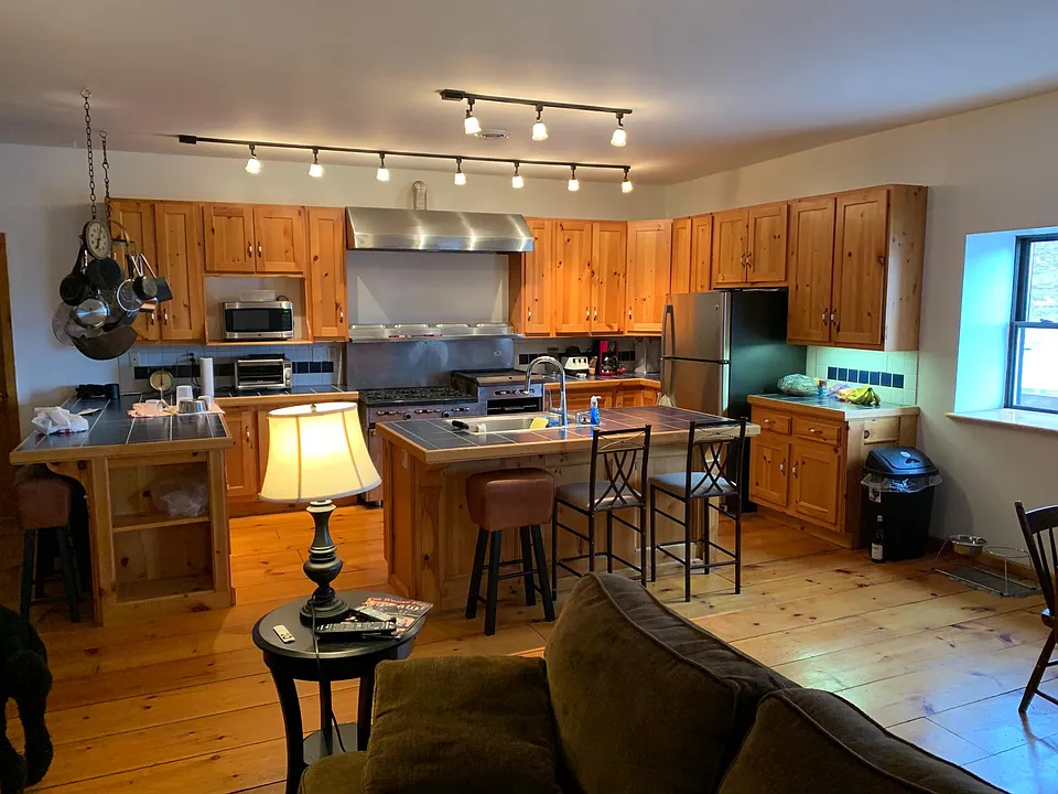 309 State St #2