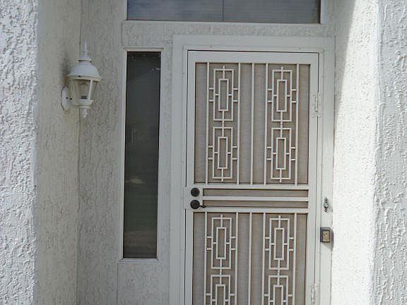 5th image of 14027 W Ravenswood Ct