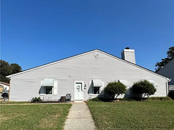 592 Peregrine St, Virginia Beach, VA 23462