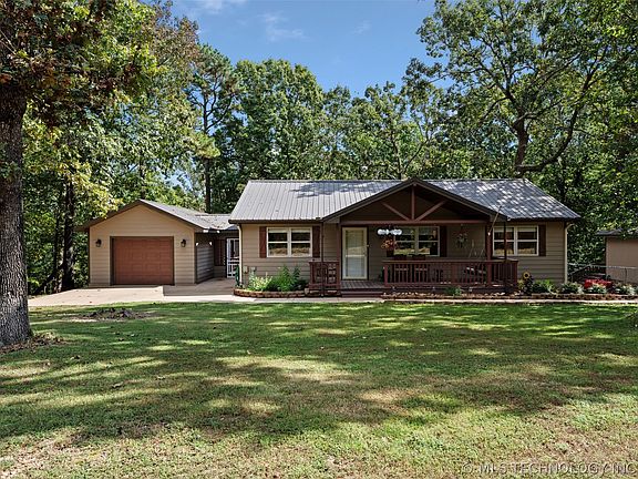 3rd image of 455 Whitetail Rd