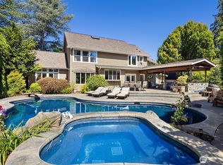 23013 SE 41st Place, Sammamish, WA 98075
