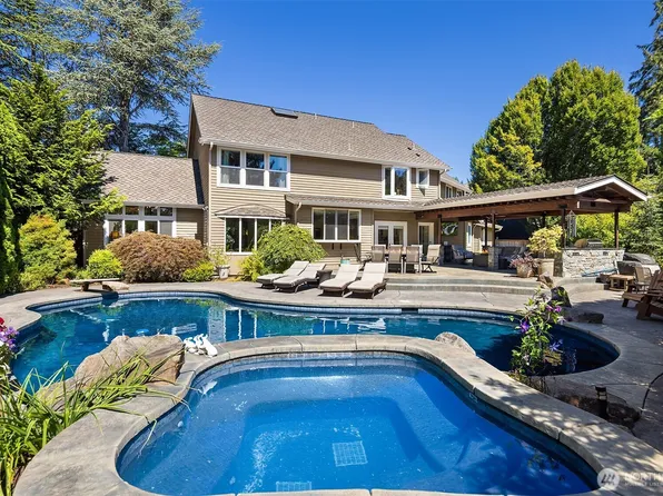 23013 SE 41st Place, Sammamish, WA 98075