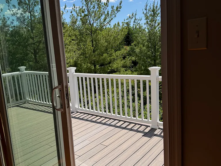 1038 Sparrow Way — Photo 13