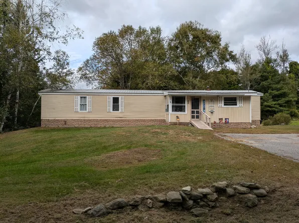 48 Bennett Street, Wilton, ME 04294