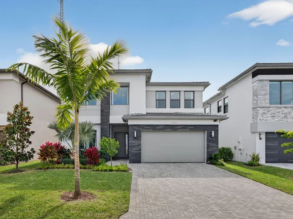 8252 Essex Country Club Drive, Boca Raton, FL 33434