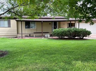 2821 Hoover Rd, North Platte, NE 69101