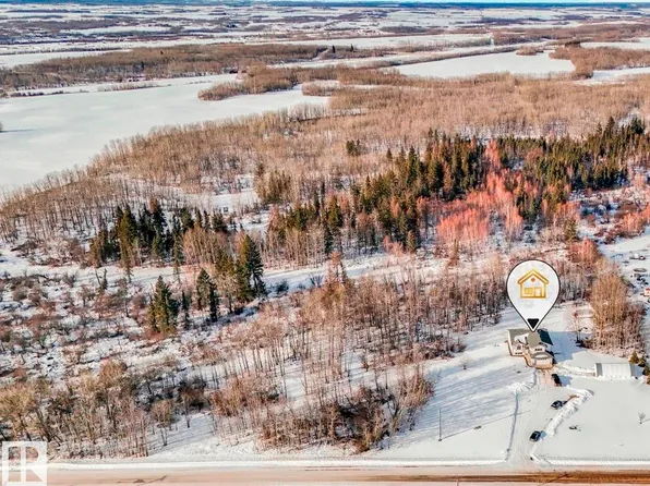 58016 Range Road 214, Sturgeon County, AB T0A 1N5