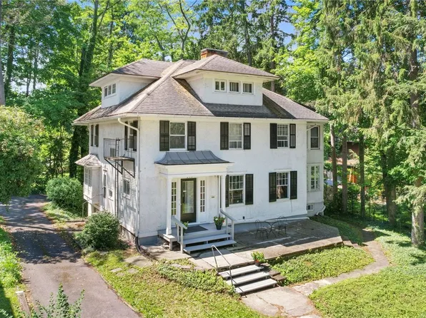 213 Dearborn Pl, Ithaca, NY 14850