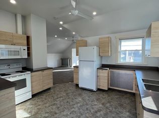 43 Shaw St FLOOR 2, New London, CT 06320