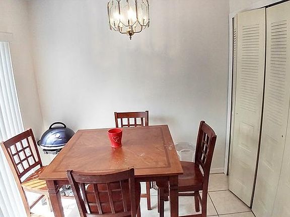 4th image of 6252 S Bend Sq #172