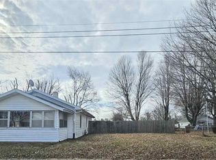 1621 R Ave, New Castle, IN 47362