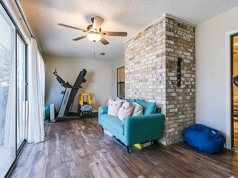 3438 Walnut Hill Dr — Photo 30