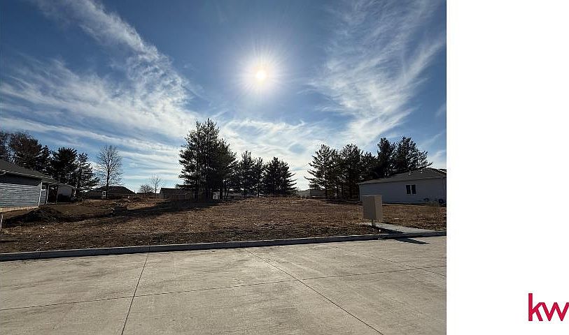 2nd image of 1125 Evergreen Rd