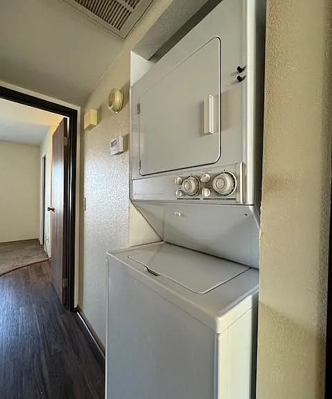 454 Riverfront Dr #212 — Photo 21