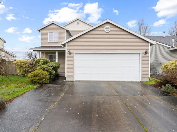 618 NE Mariners Loop, Portland, OR 97211