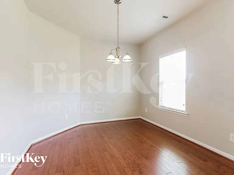 4737 Rosser Loop Dr — Photo 6