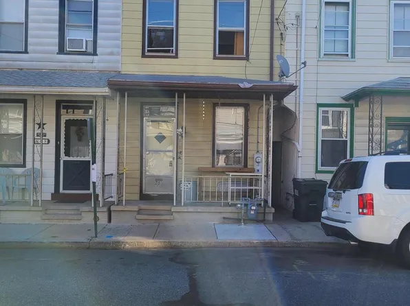 26 N 5th St, Lebanon, PA 17046