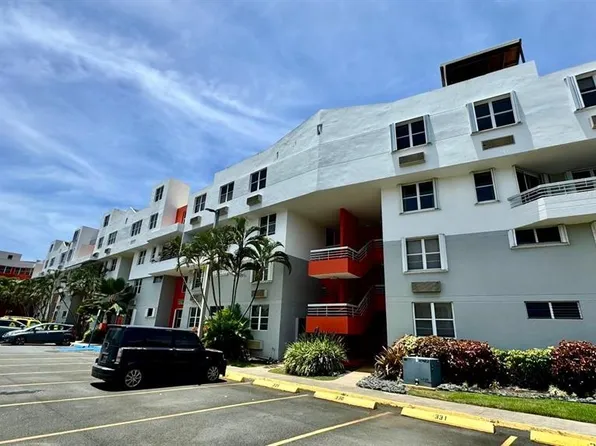 Caribe Street Chalets De La Playa APT 333, Vega Baja, PR 00693