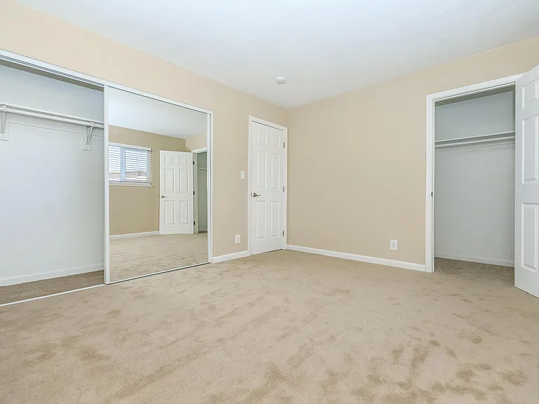 4401 Central Ave — Photo 74