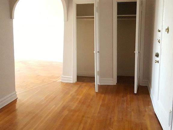4th image of 2718 Ocean Ave APT A1