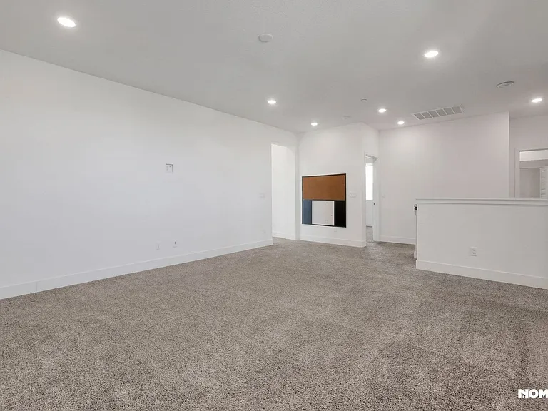 12925 Knightsbrook Ave — Photo 21