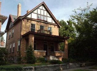 235 S Walnut St, Morgantown, WV 26501