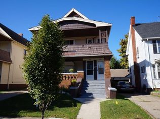 2152 Wascana Ave, Lakewood, OH