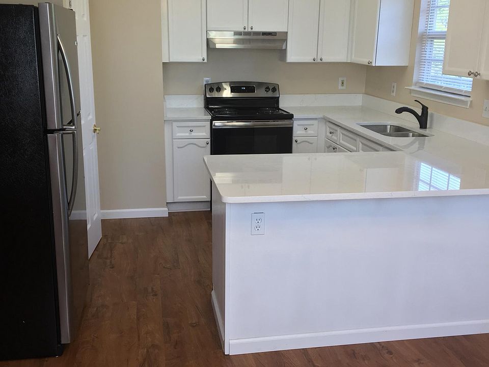 1st image of 500 Backridge Ct