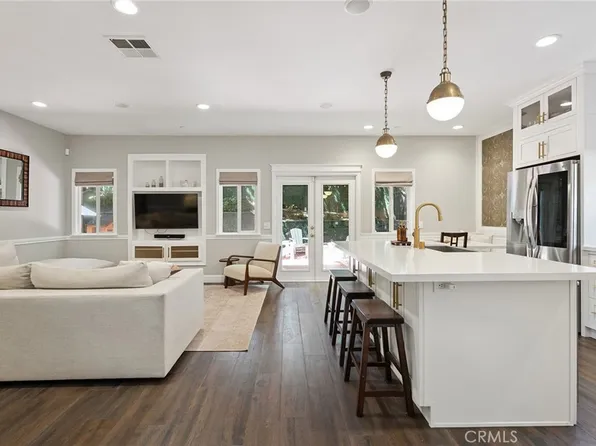 5179 Knollwood Way, Woodland Hills, CA 91364