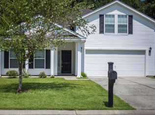231 Goldfinch Ln, Summerville, SC 29485