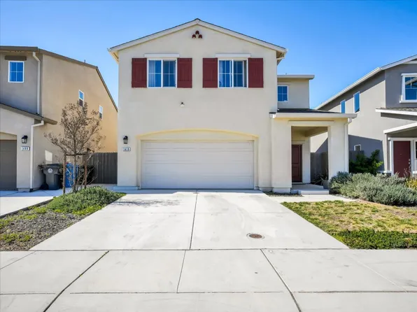 1415 Crimson Ln, Manteca, CA 95336