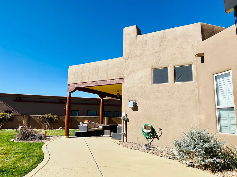 9808 Sand Verbena Trl NE — Photo 23