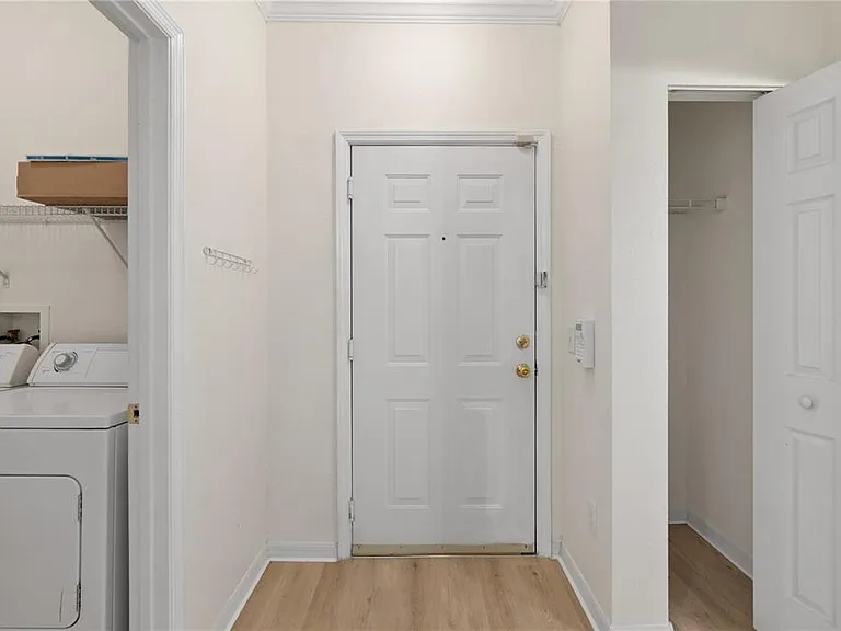 3593 Conroy Rd #424 — Photo 19