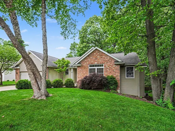 811 Ludington Ave, Portage, MI 49002