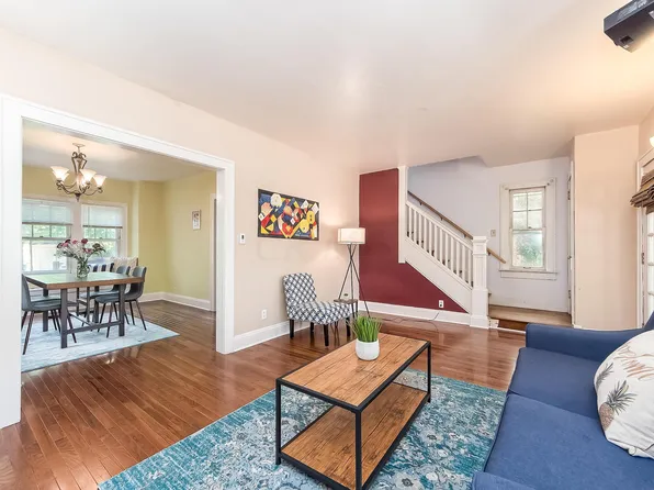383 Crestview Rd, Columbus, OH 43202