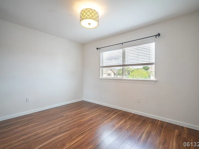 1020 Kakala St #1102 — Photo 15