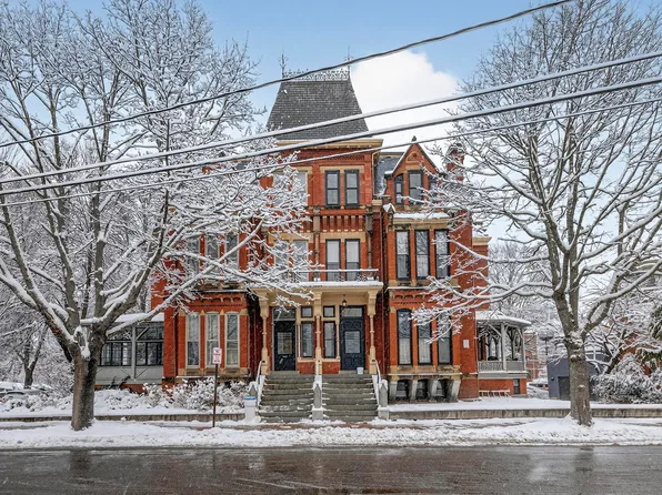 117 Pine Street #2, Portland, ME 04102