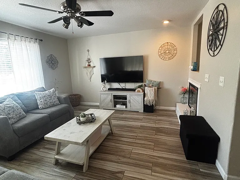 4209 SW 3rd St — Photo 14