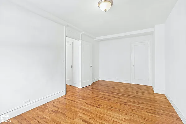 Rented by Brown Harris Stevens | media 22