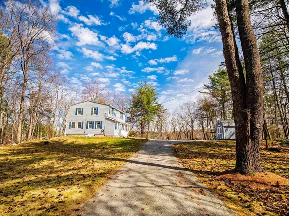 31 Leonard Avenue, Hooksett, NH 03106