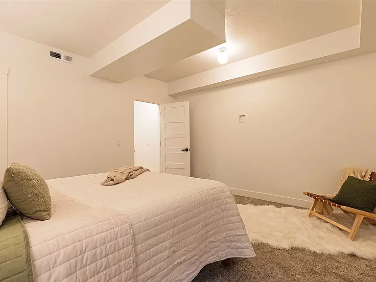 1215B Basecamp Dr #B — Photo 16