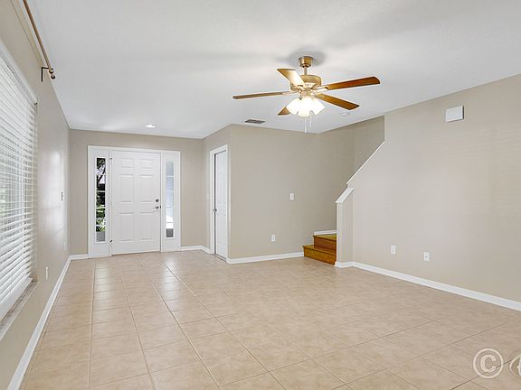4th image of 6180 Skylarkcrest Dr