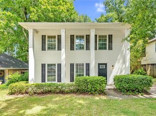 1065 Dickenson Ave, Mobile, AL 36609