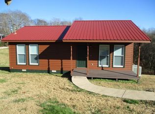 2070 Garner Rd, Mount Pleasant, TN 38474