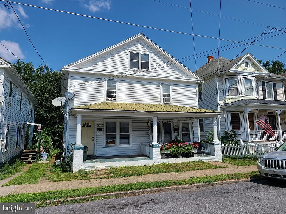 2nd image of 730-732 W John St