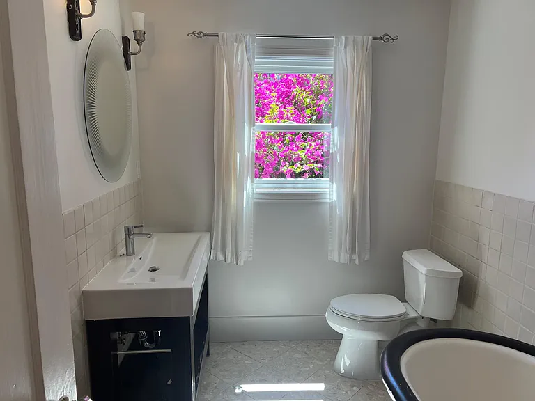2108 Hillside Dr — Photo 17